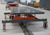 Table mobile pour ligne de production